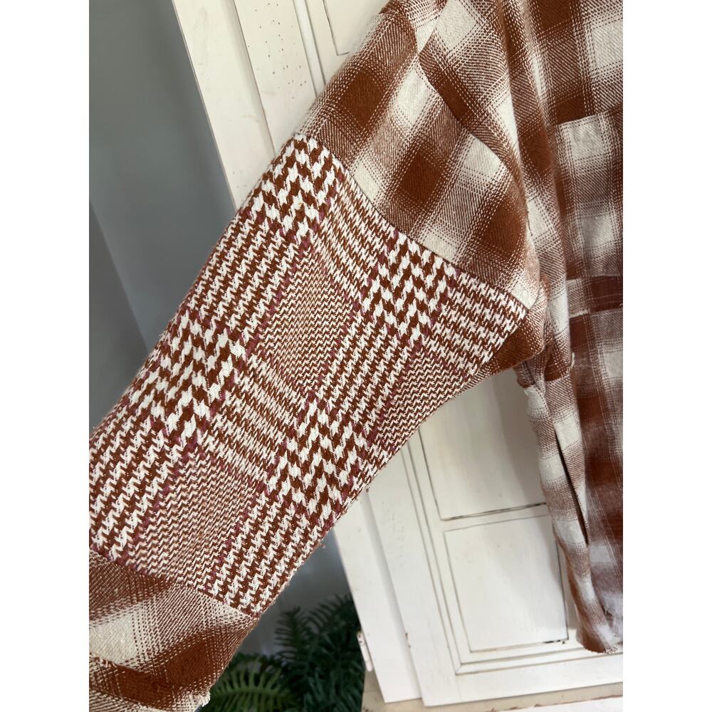 Fate size medium woven cotton button down jacket top - Picture 2 of 4